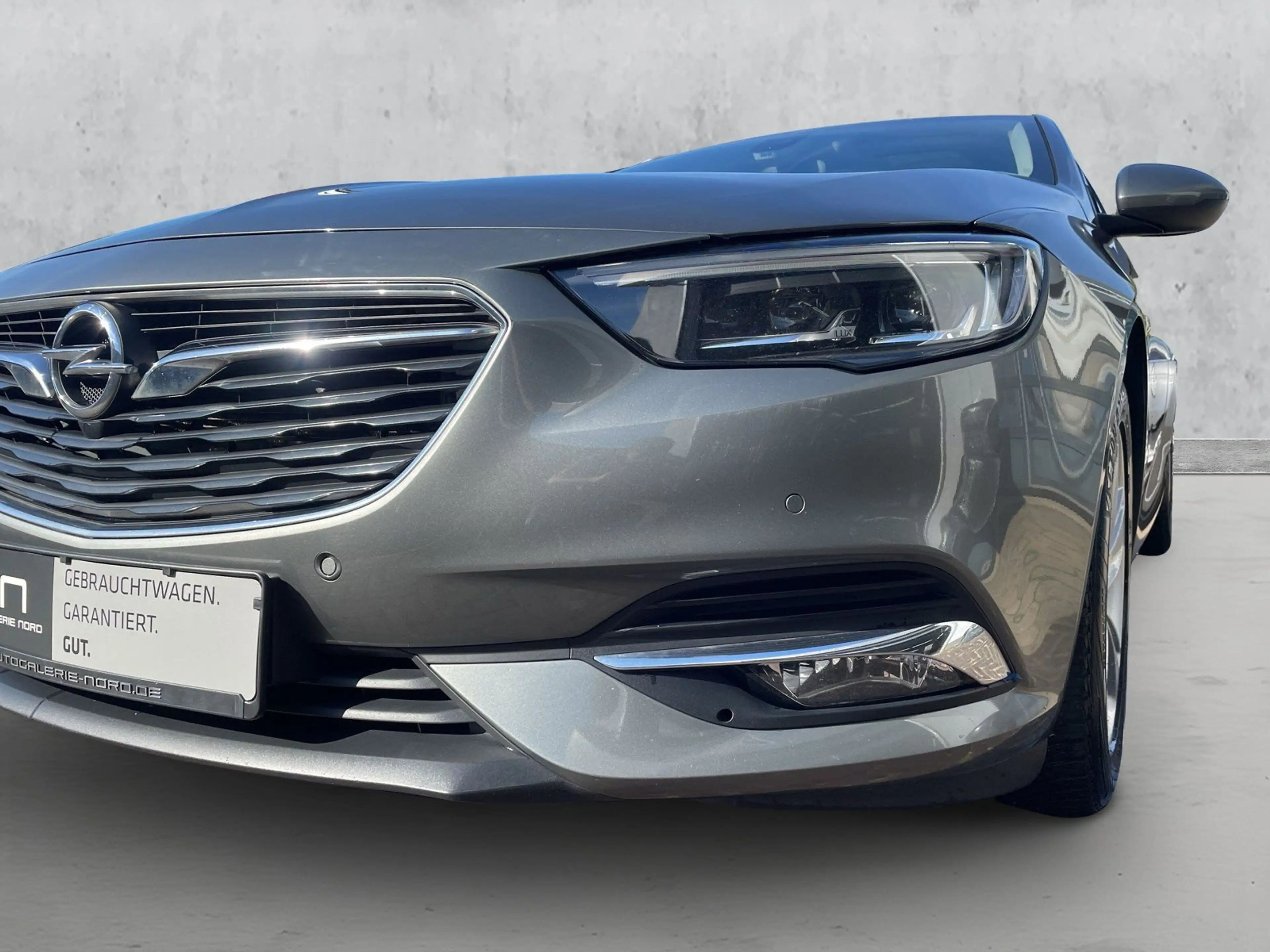 Opel Insignia Innovation Sport Aut. Pano+Leder+AHK+Kamera — photo 4