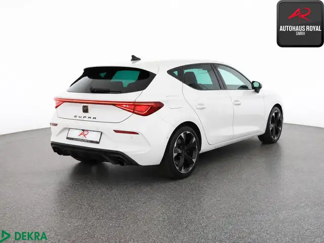 Cupra Leon view 5