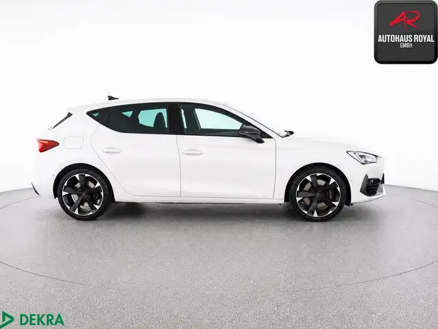 Cupra Leon view 6