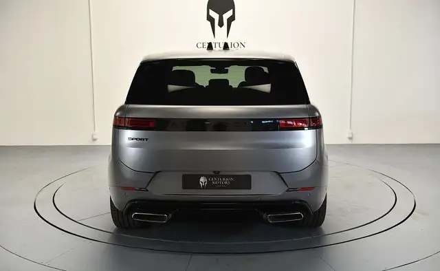Land Rover Range Rover Sport view 5
