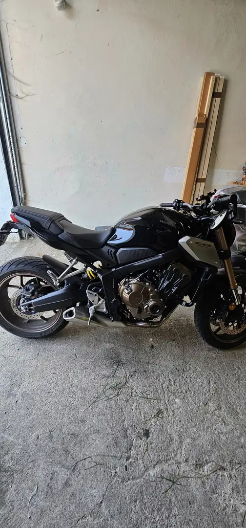 Honda CB 650 Noir - 1
