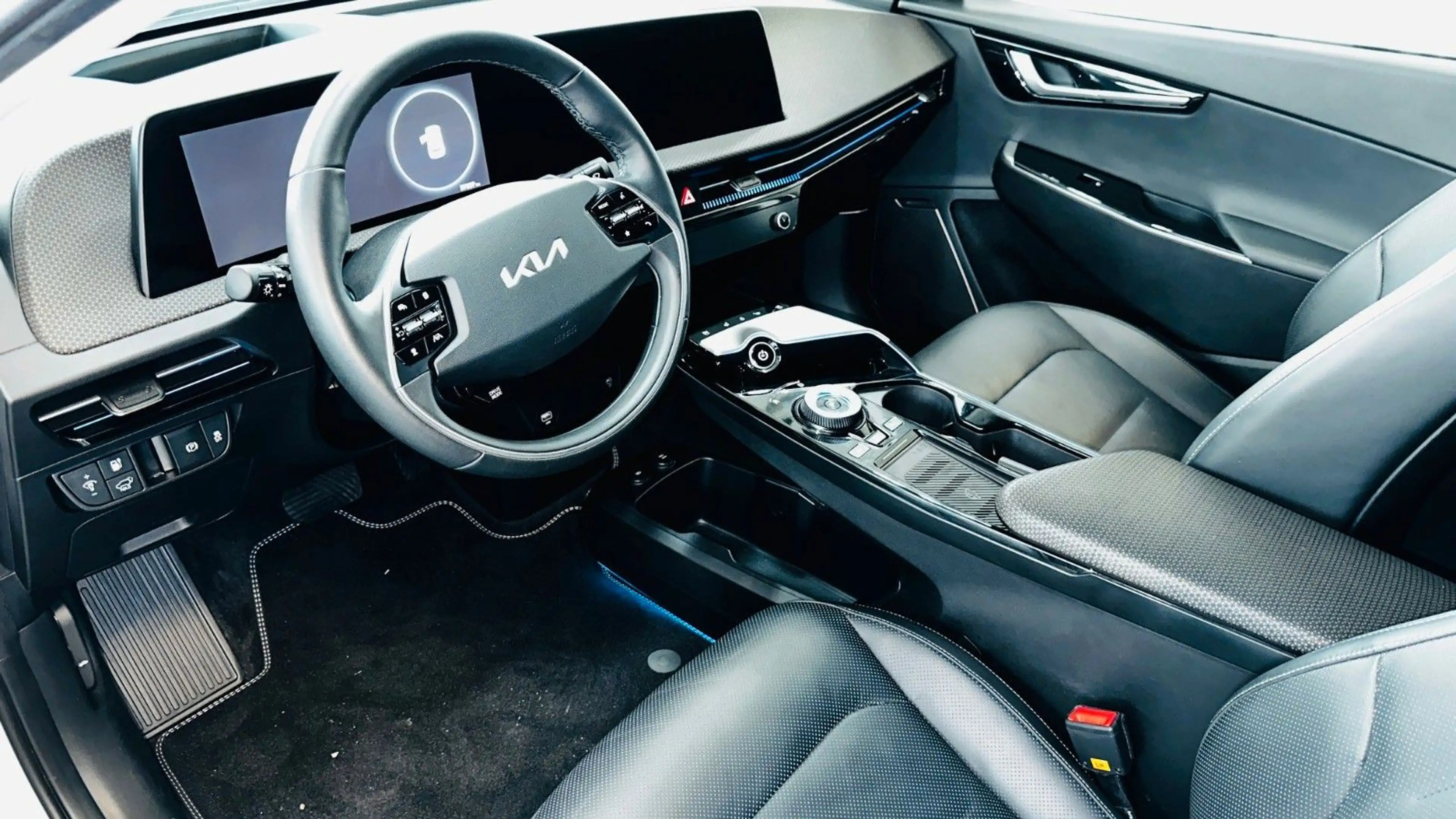 Kia EV6 77,4 kWh 239 kW AWD WP AIR COM ASS DRI SND — photo 7