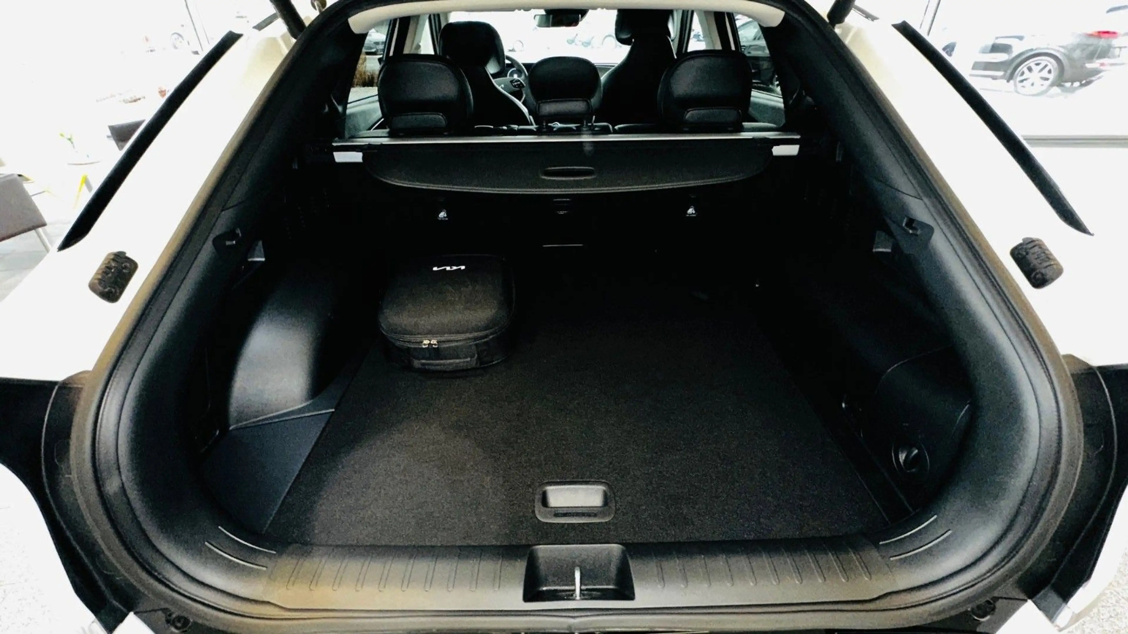 Kia EV6 77,4 kWh 239 kW AWD WP AIR COM ASS DRI SND — photo 11