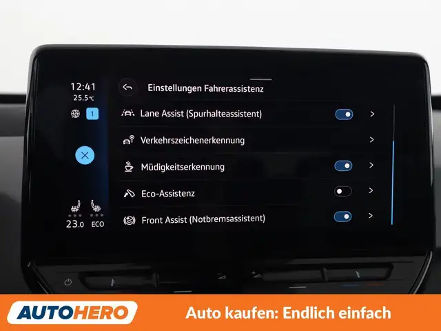 Volkswagen ID.3 view 26