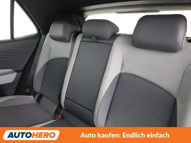 Volkswagen ID.3 view 14