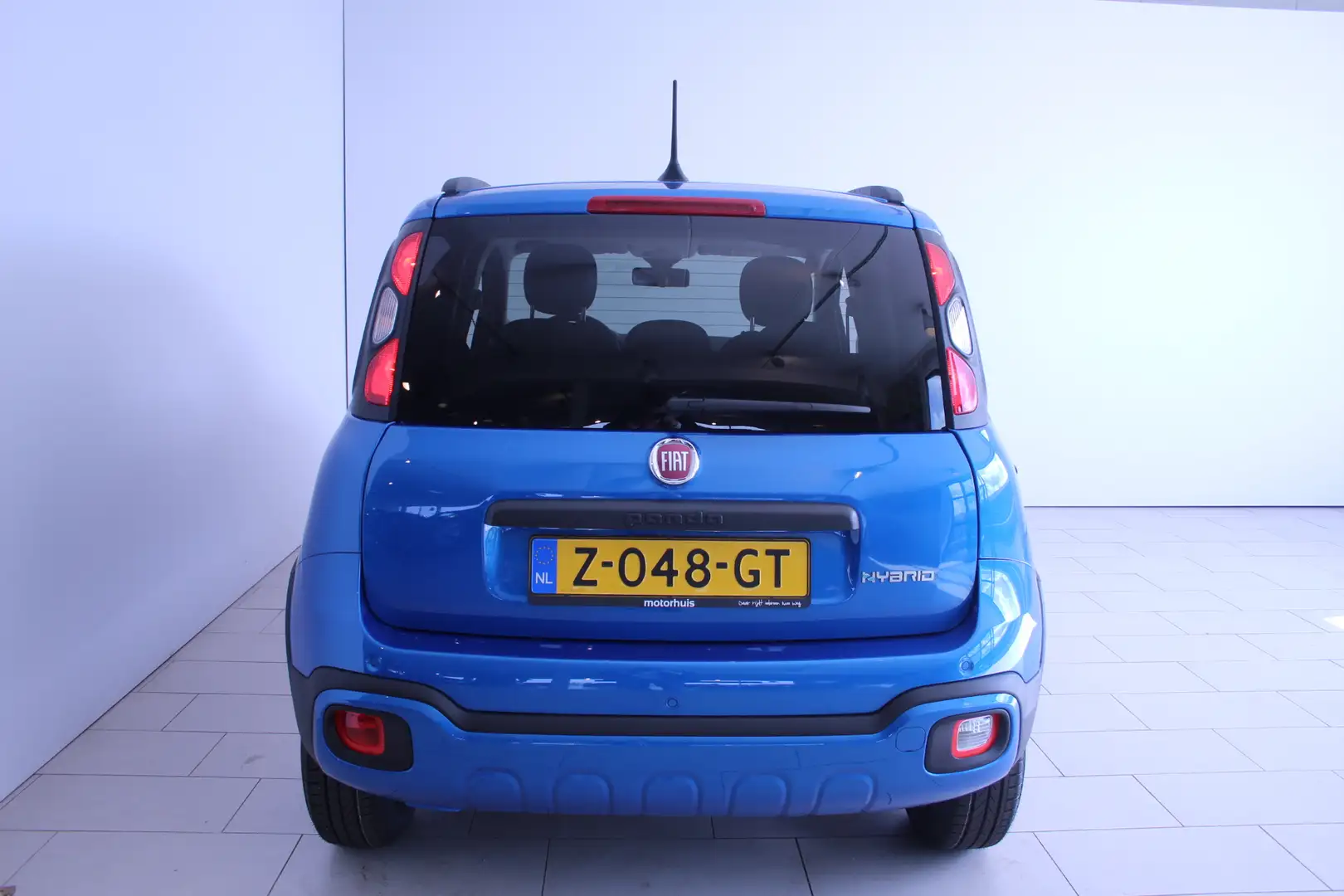 Fiat Panda 1.0 70pk Hybrid Cross Blauw - 2