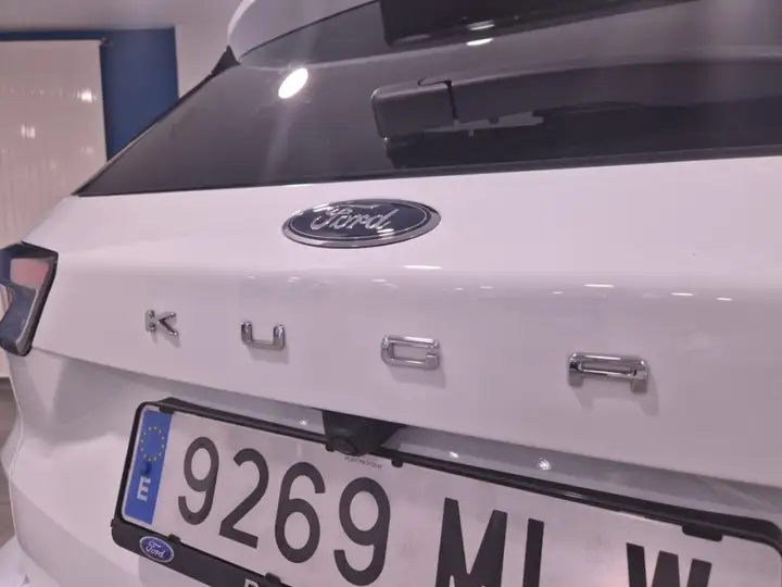 Ford Kuga 2023, foto 27