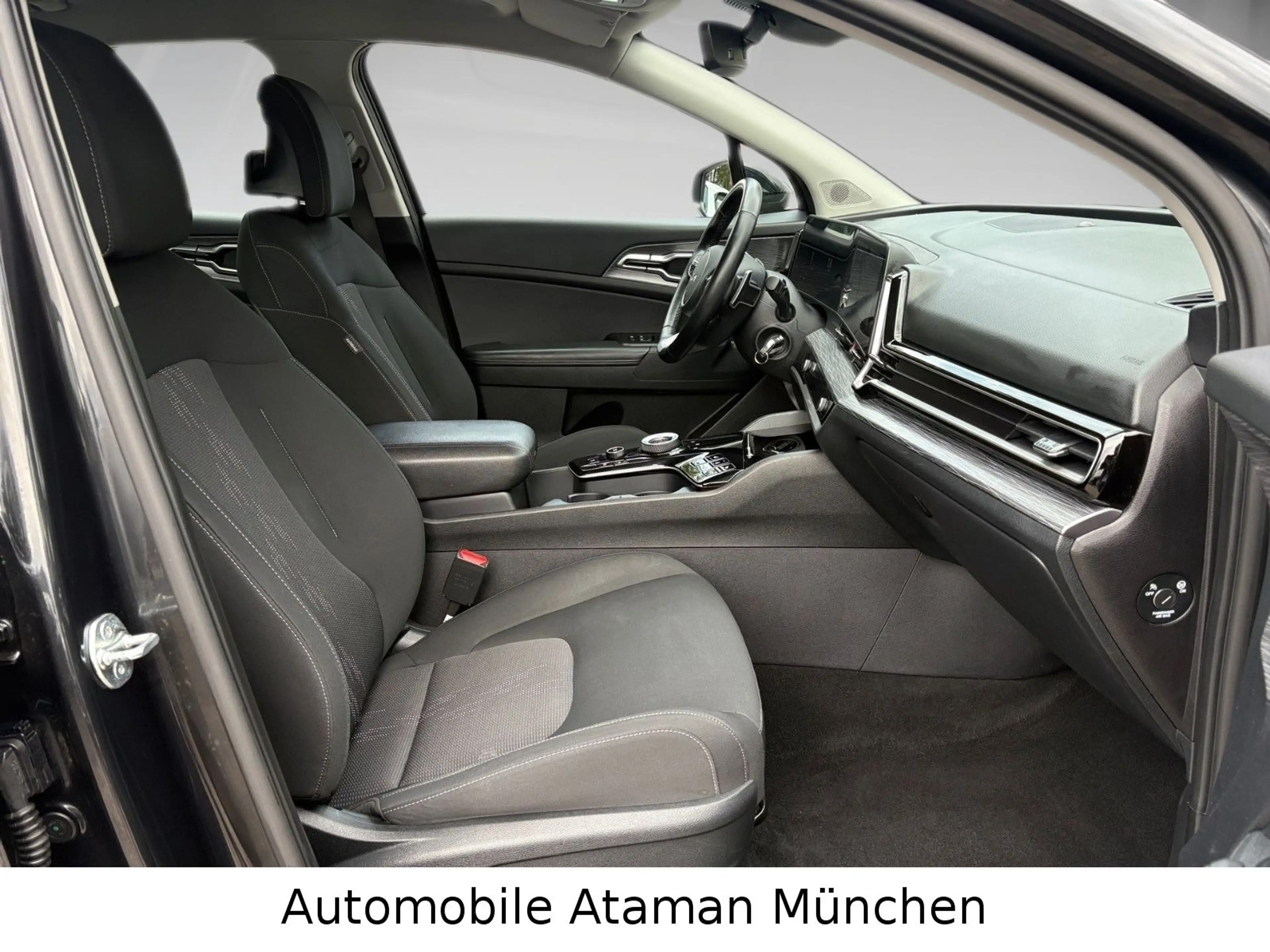Kia Sportage 1.6 CRDi Vision DCT / Navi / LED / CAM — photo 9