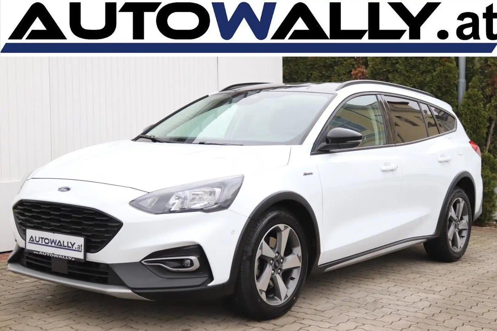 Ford Focus Traveller1,5 EcoBlue Active Aut. Weiß - 1