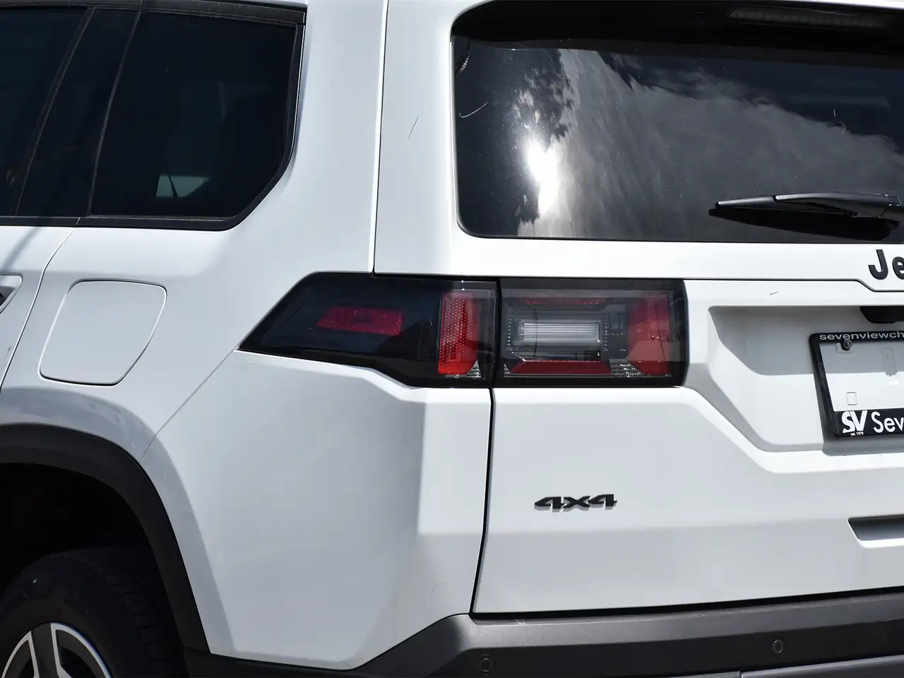 Jeep Cherokee снимка Jeep Cherokee