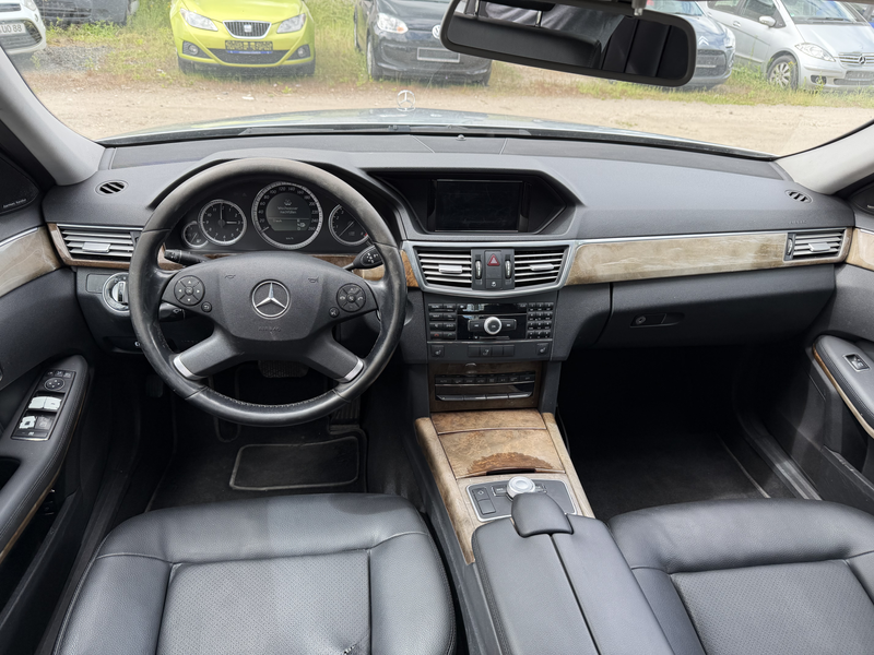 Mercedes-Benz E 350 E 350 4Matic 7G-TRONIC — photo 8