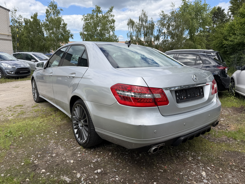 Mercedes-Benz E 350 E 350 4Matic 7G-TRONIC — photo 6