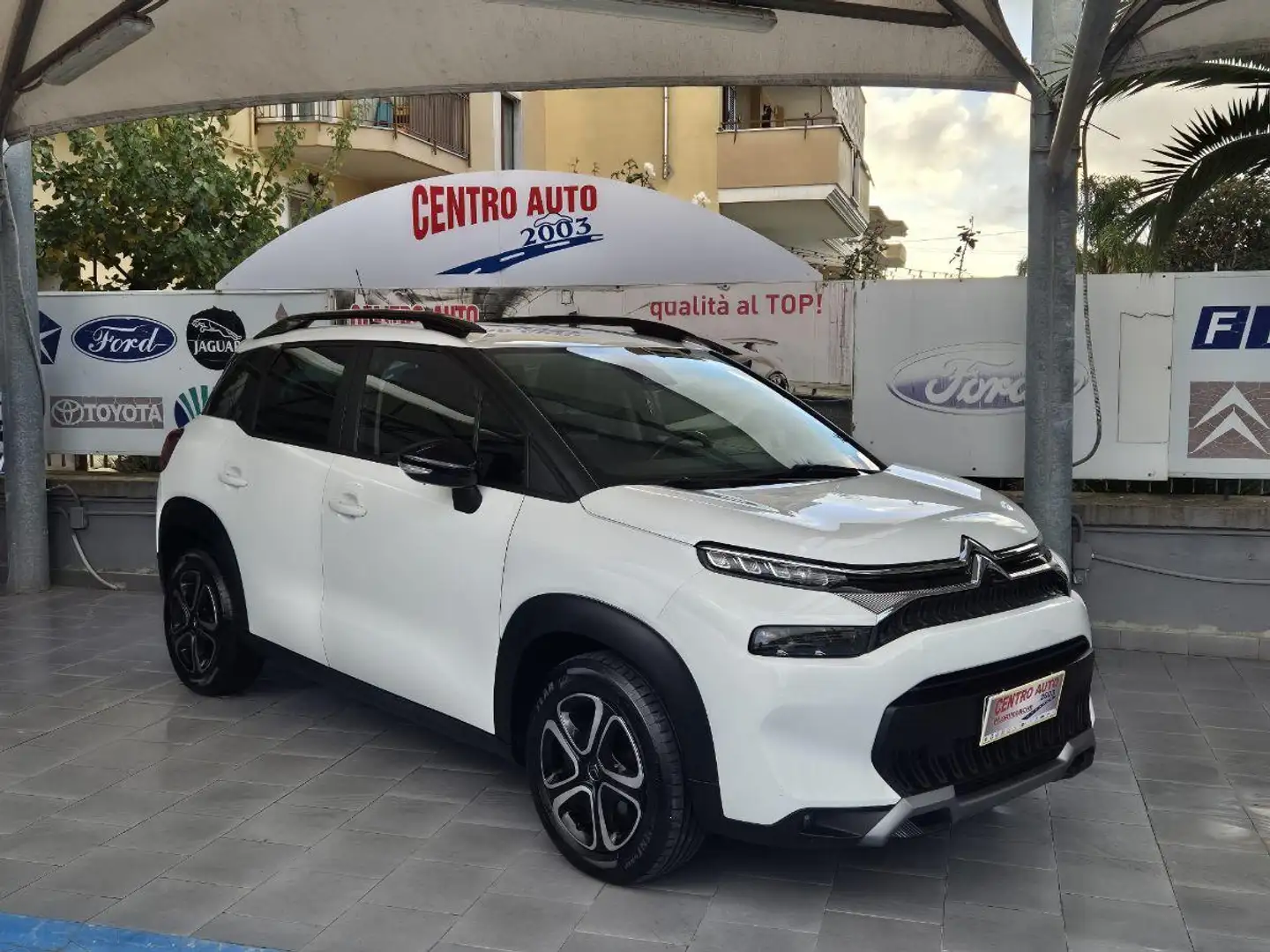Citroen C3 Aircross BlueHDi 120 S&S EAT6 Shine Bianco - 1