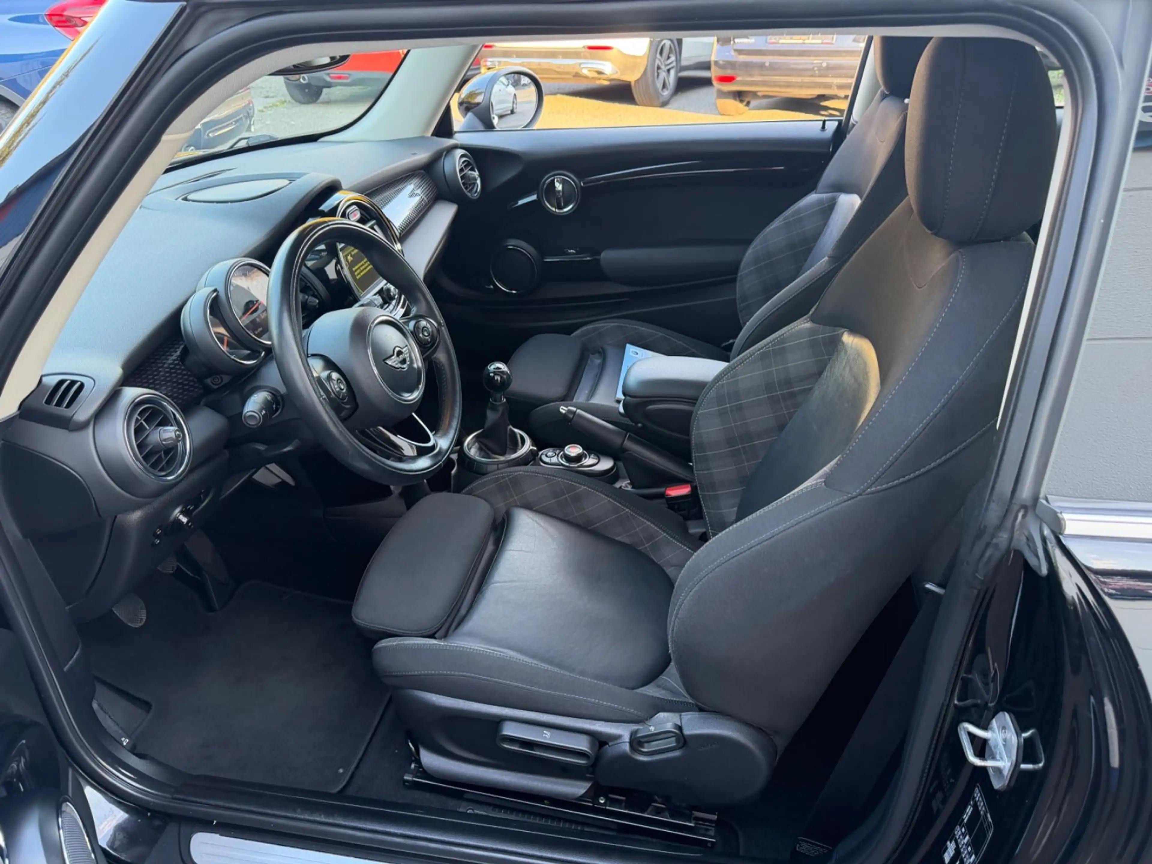 MINI Cooper S *NAVI*PDC* — photo 13