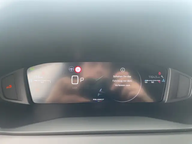 Peugeot 2008 view 15