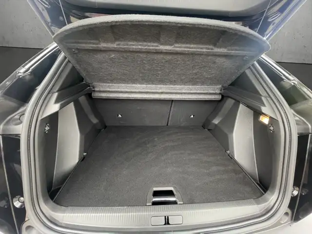 Peugeot 2008 view 7