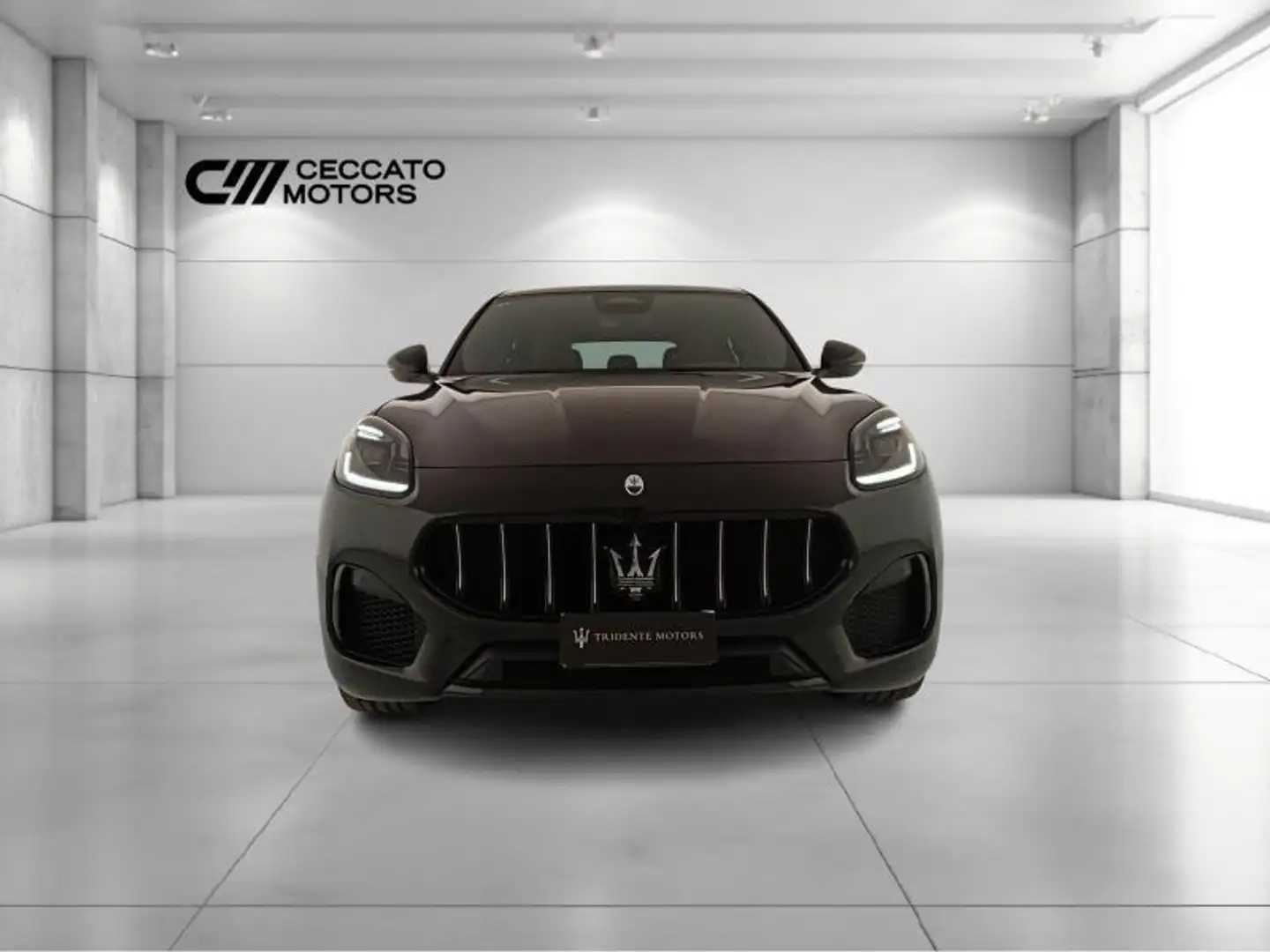 Maserati Grecale 2.0 mhev GT 300cv auto Nero - 2
