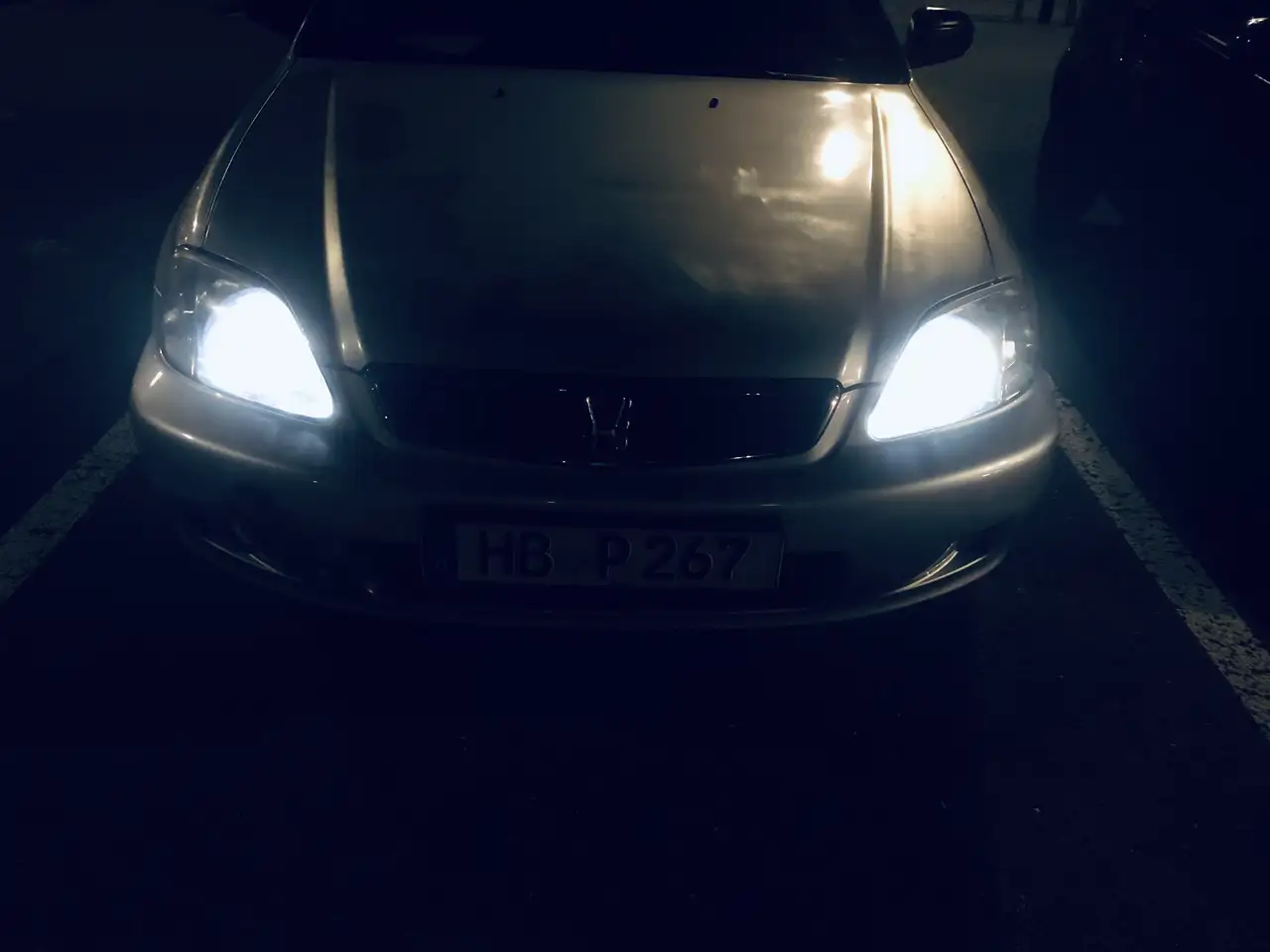 Honda Civic 1.4i, foto 1