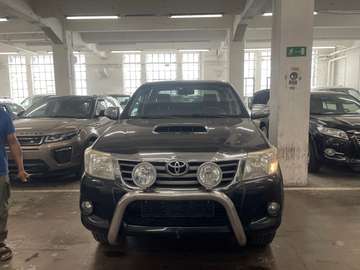 3.0 D-4D 4WD SR