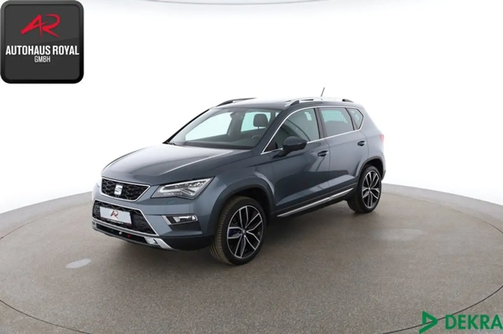 SEAT Ateca 1.4 TSI XCELLENCE PANO,KAMERA,19ZOLL,1.HD Grau - 1