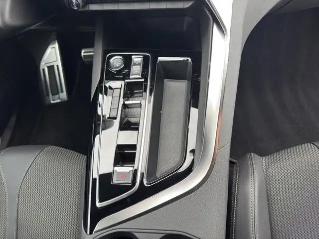 Peugeot 3008 view 12