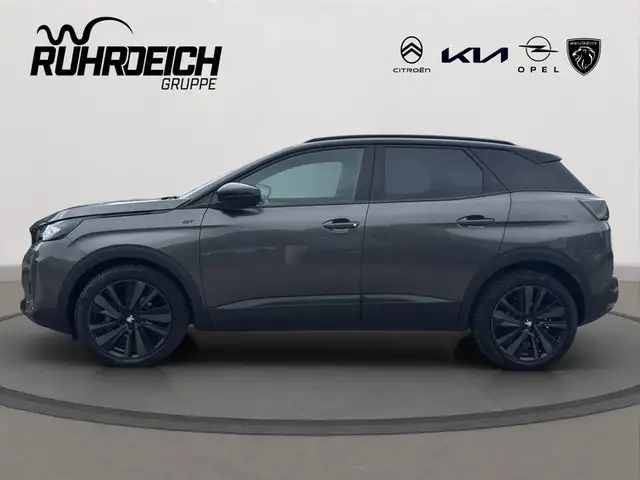 Peugeot 3008 view 2