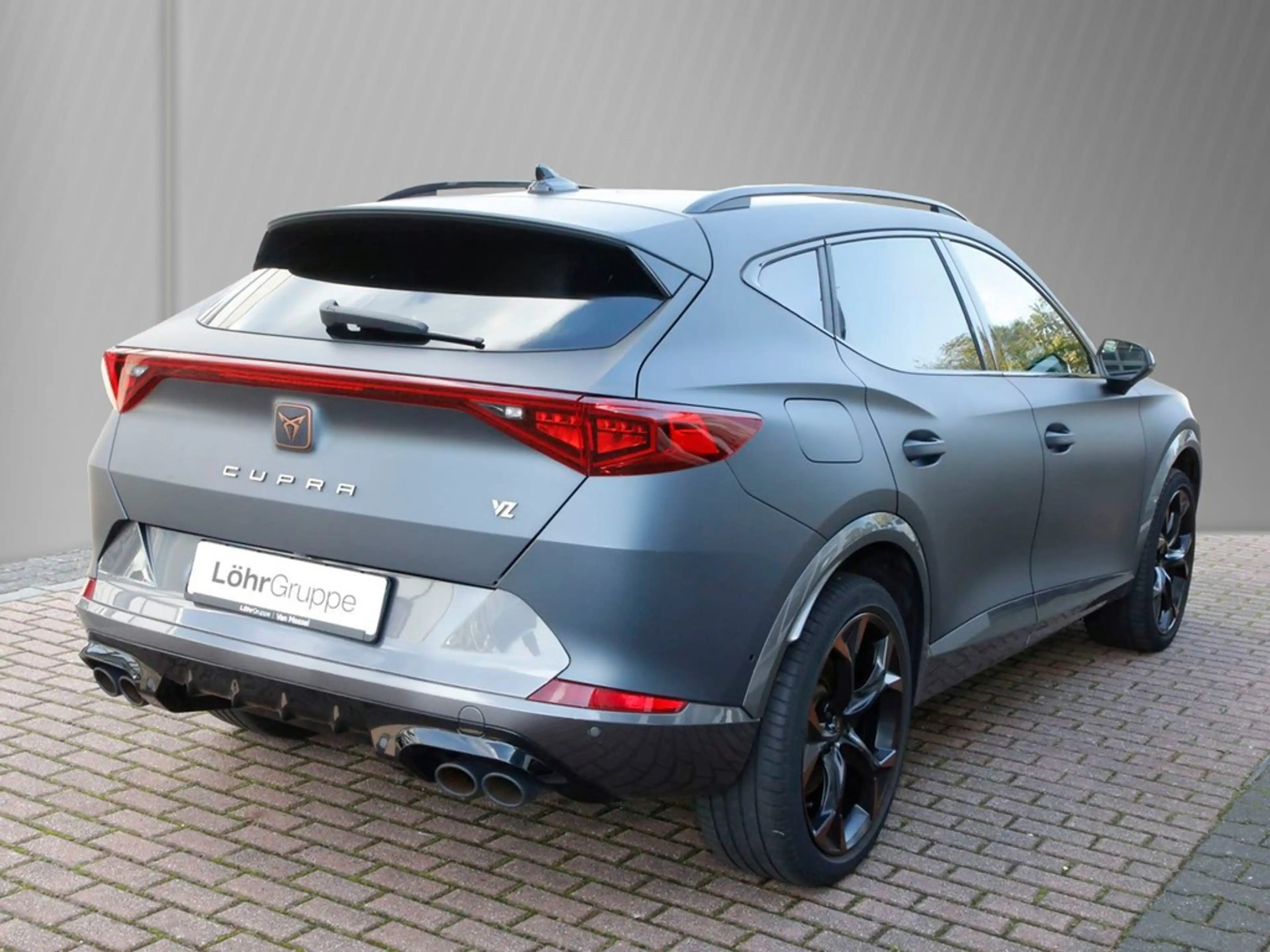 CUPRA Formentor VZ 2.0 TSI 4Drive 19" BEATS Navi+VC ACC LED RFK... — photo 4