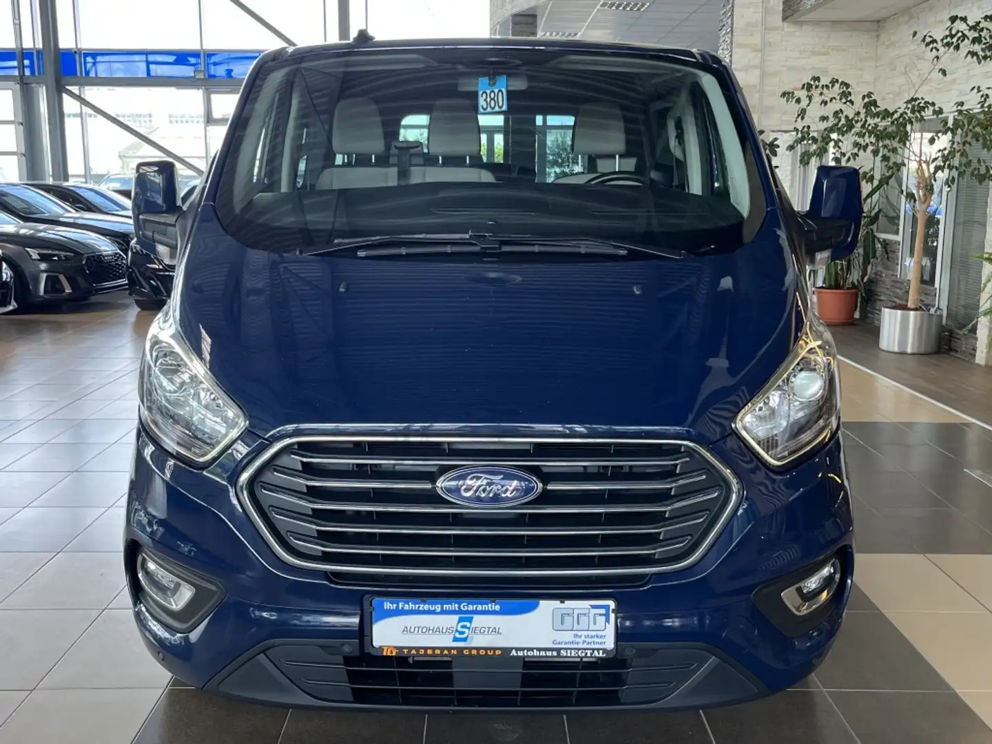 Ford Tourneo Custom 320 L2 Trend 9-Sitzer Klima PDC Blau - 2