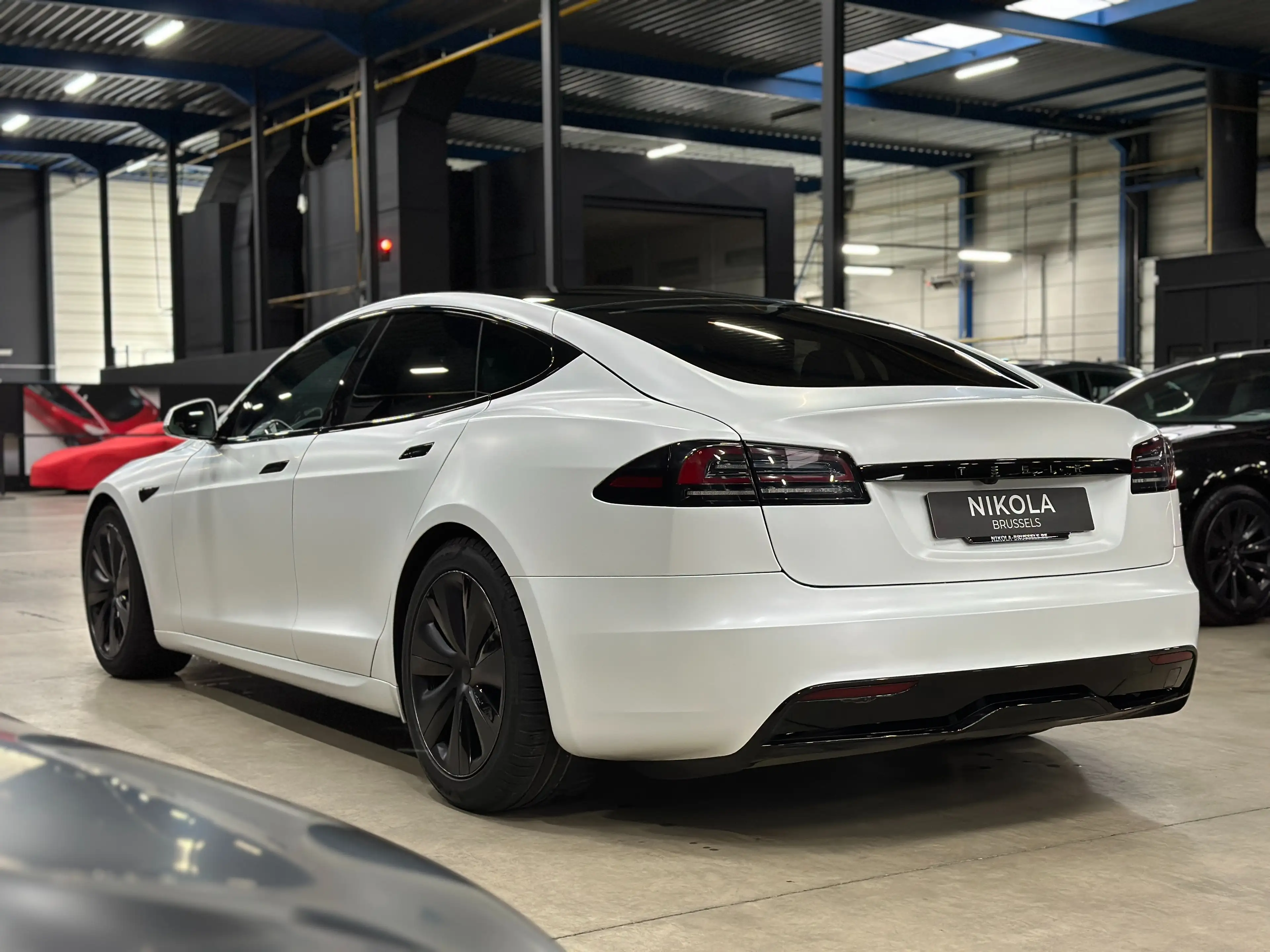 Tesla Model S DUAL MOTOR - FULL MATTE PPF - WHITE INTERIOR — photo 5