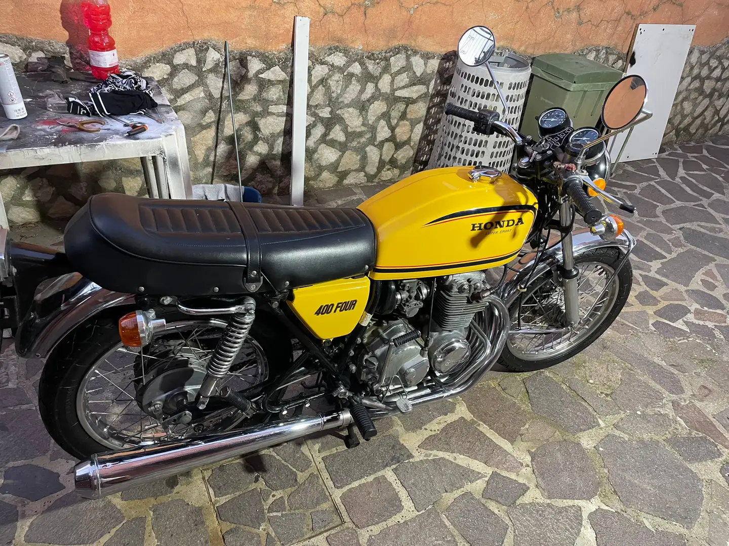Honda CB 400 four Giallo - 1