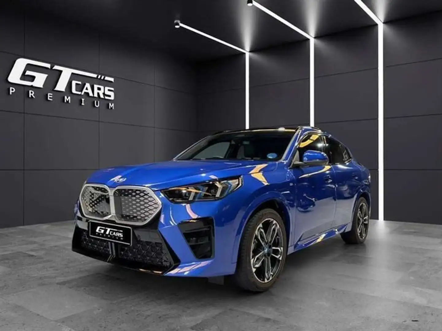 BMW iX2 eDrive20A Azul - 1