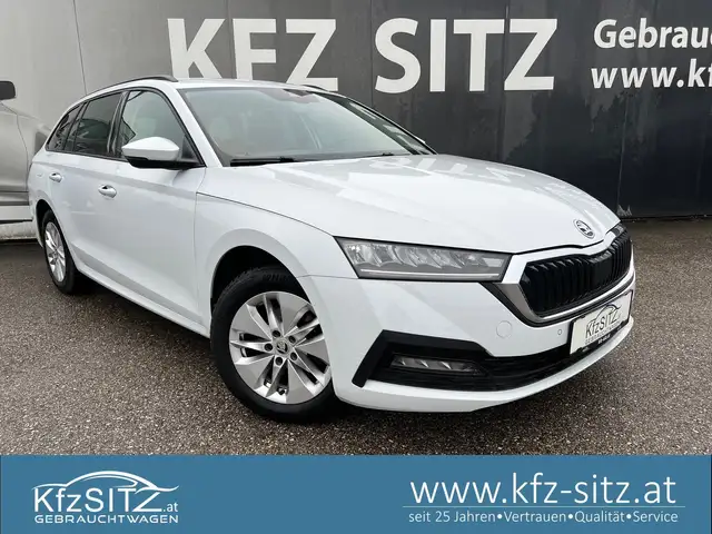 Skoda Octavia Combi 2,0 TDI Ambition | AHK/RFK