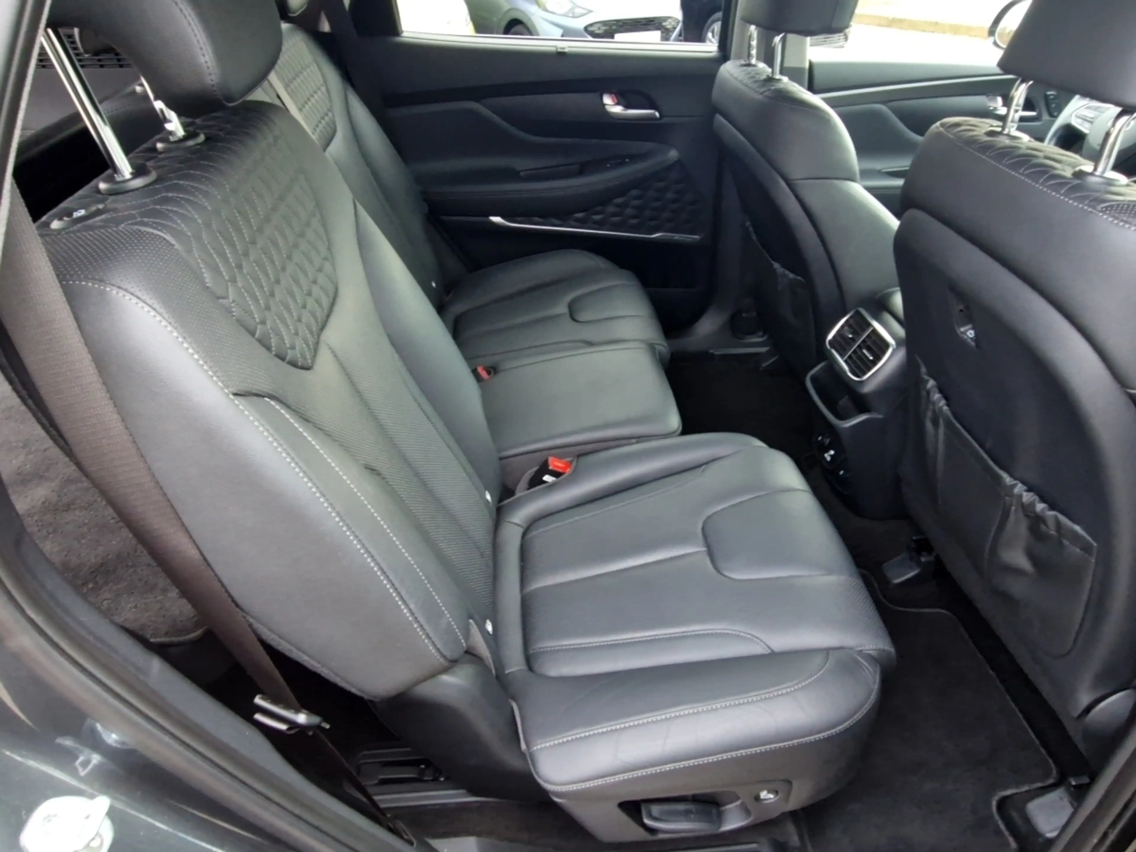 Hyundai SANTA FE 2.2 CRDi Premium (200PS) Allrad/7-Sitze — photo 12