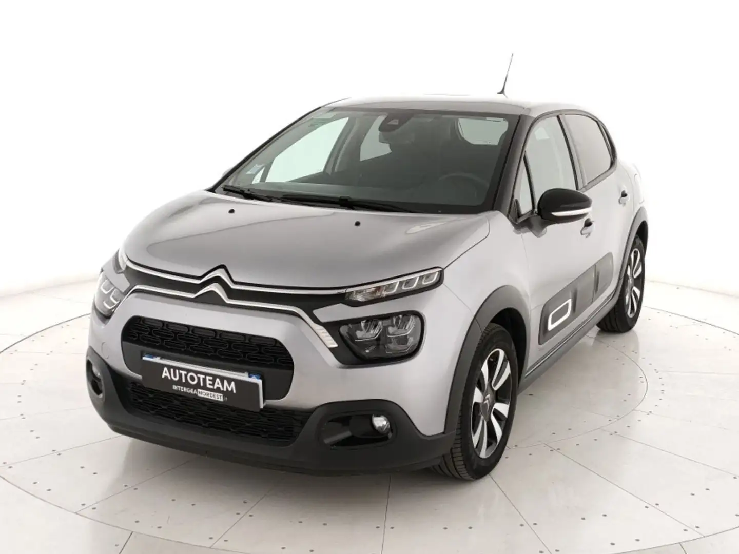 Citroen C3 1.2 puretech Max s&s 110cv Gris - 1