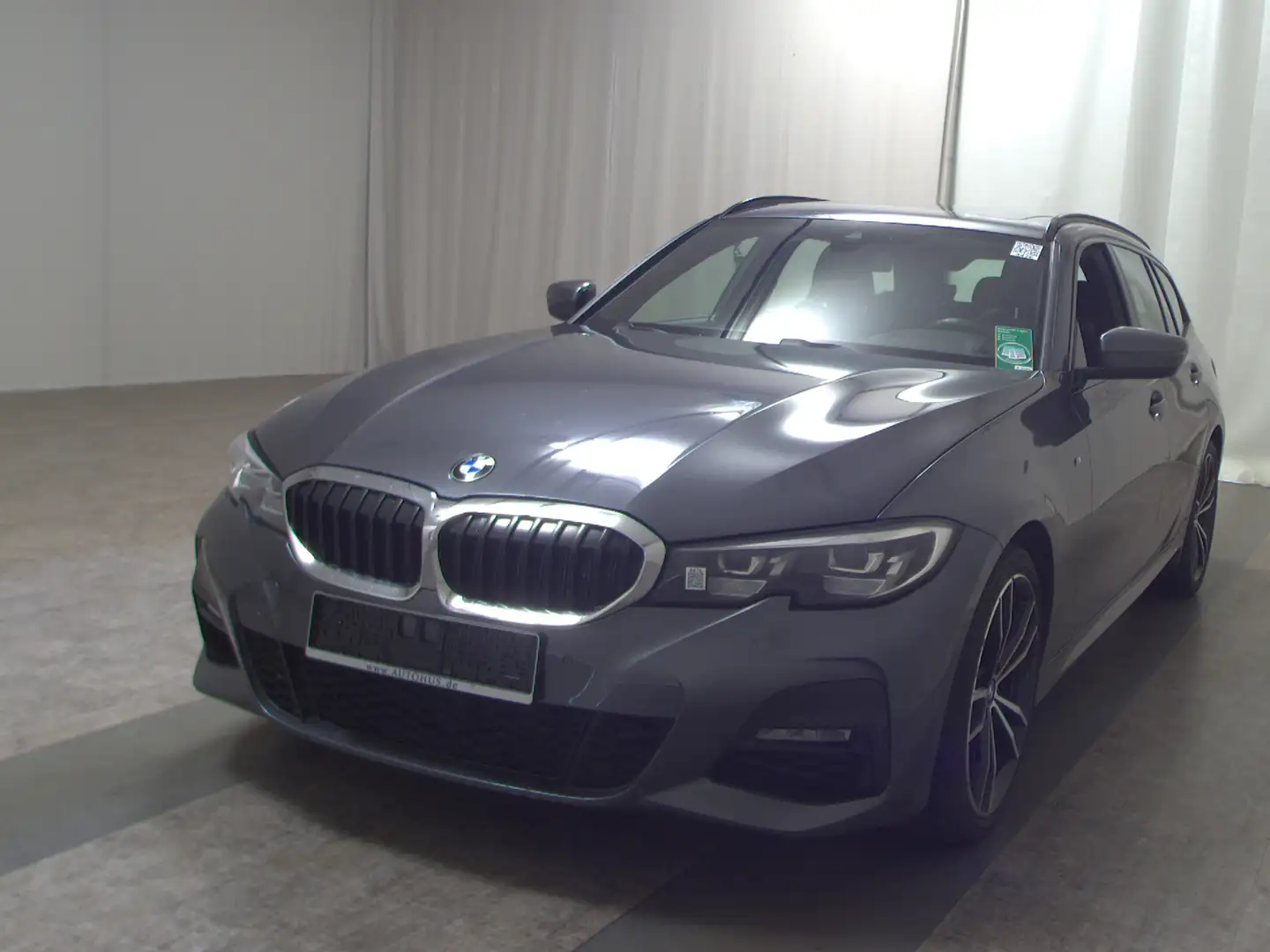 BMW 320 dA Touring xDr M-Sport T-Leder Pano LED StHzg Grau - 2