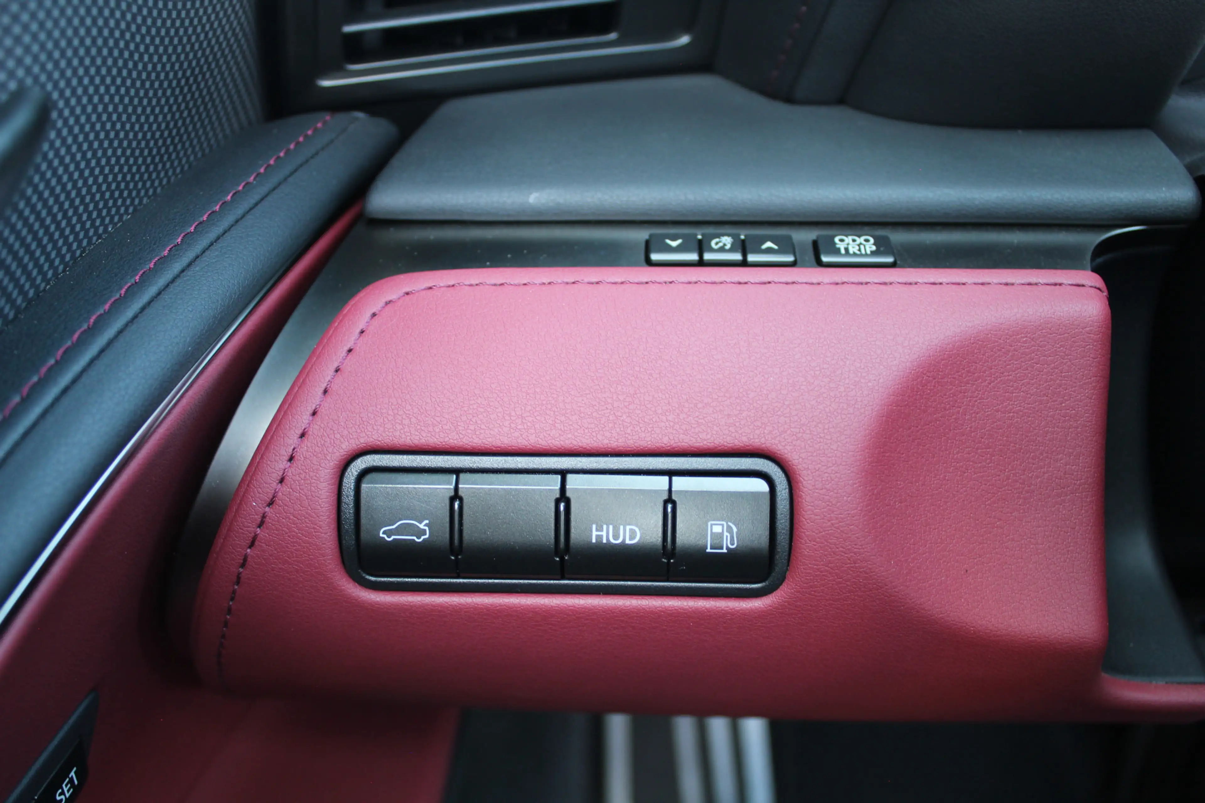 Lexus LC 500 Convertible Hokkaido Edition — photo 6