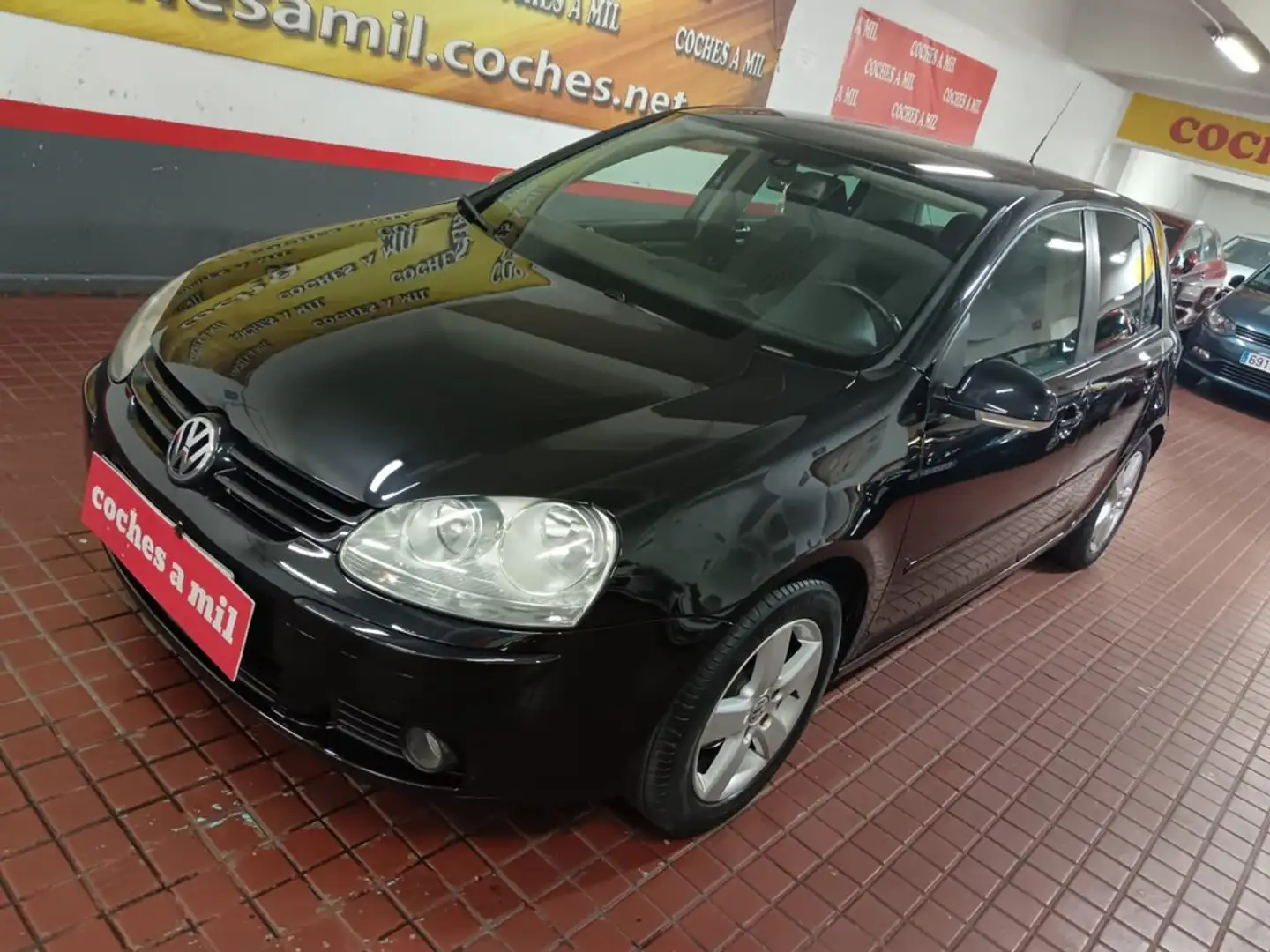 Volkswagen Golf 1.6 Sportline Negro - 2