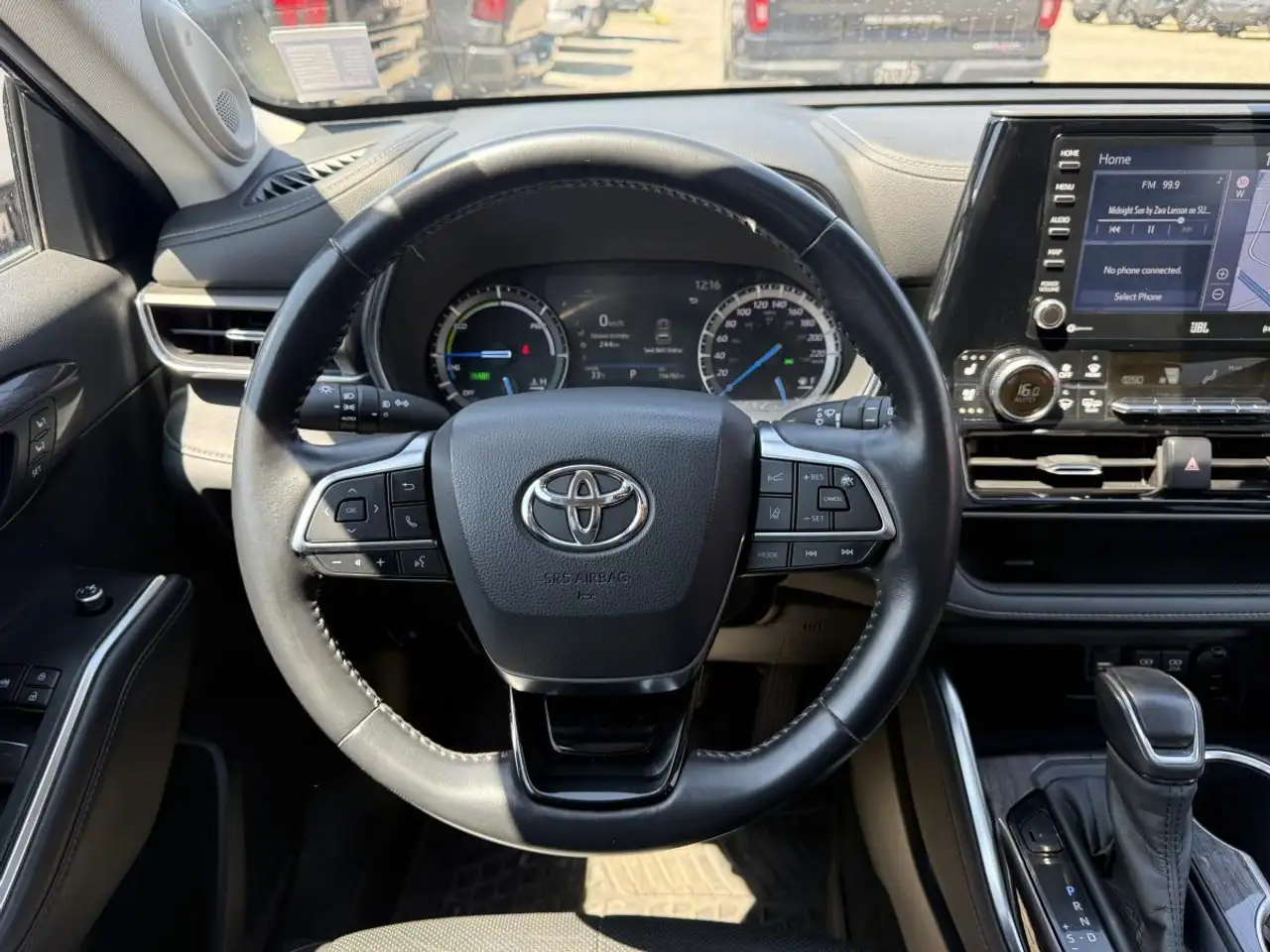 Toyota Highlander photo Toyota Highlander