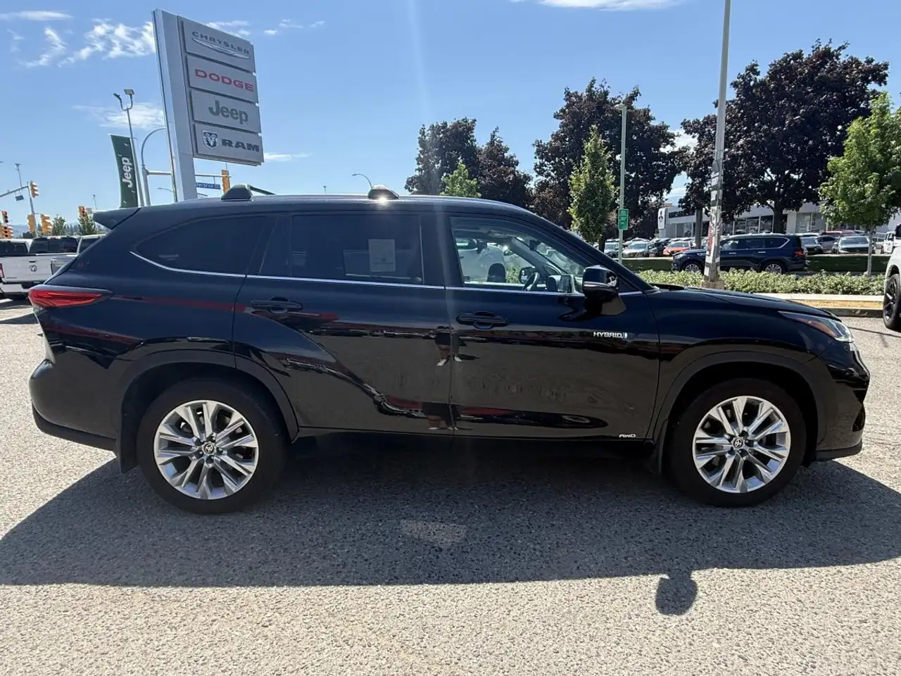 Toyota Highlander photo Toyota Highlander