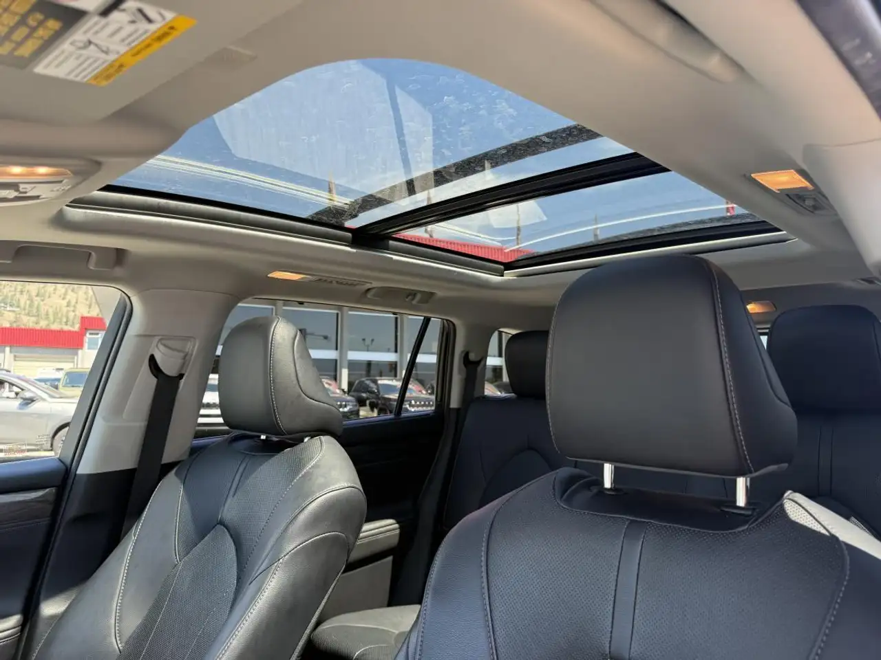 Toyota Highlander photo Toyota Highlander