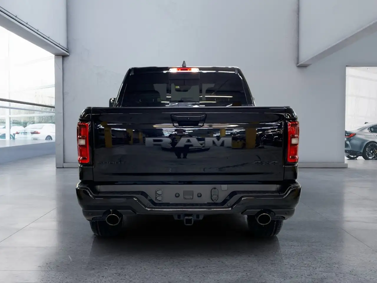RAM 1500 снимка RAM 1500