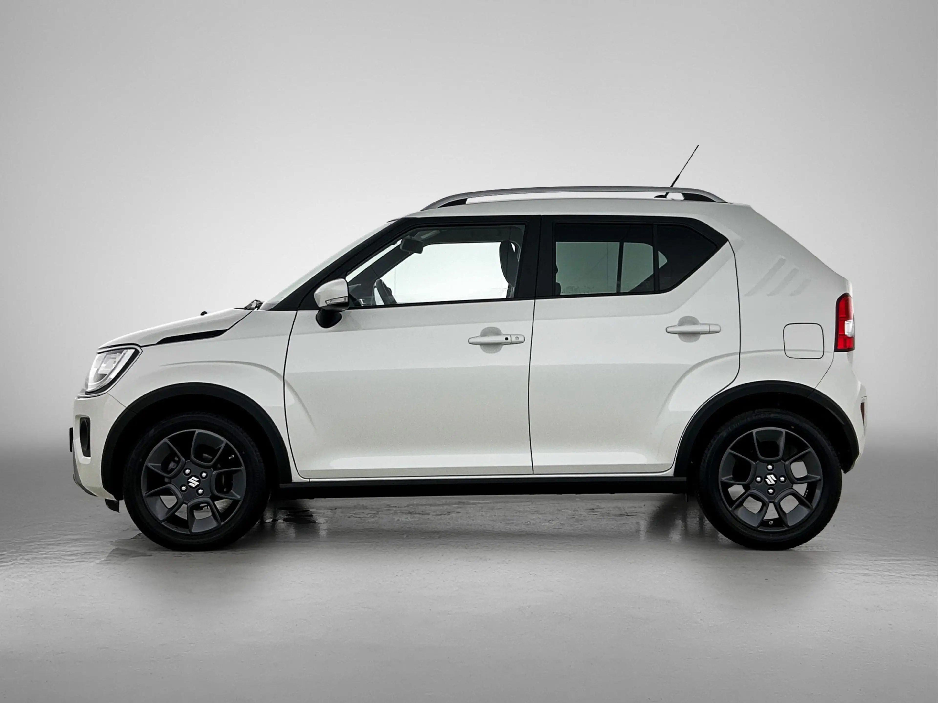 Suzuki Ignis 1.2 Smart Hybrid Style | Navigatie | Apple CarPlay — photo 3