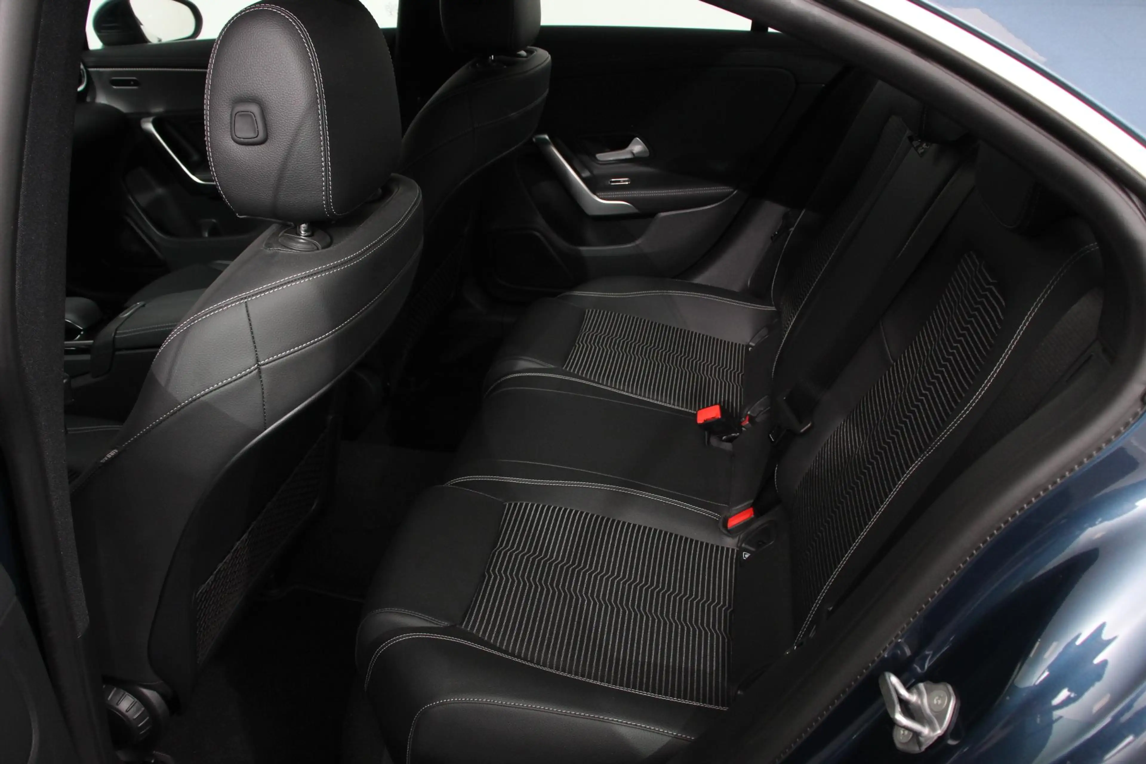 Mercedes-Benz CLA 200 Automaat Progressive Navigatie Climate Control Led — photo 10
