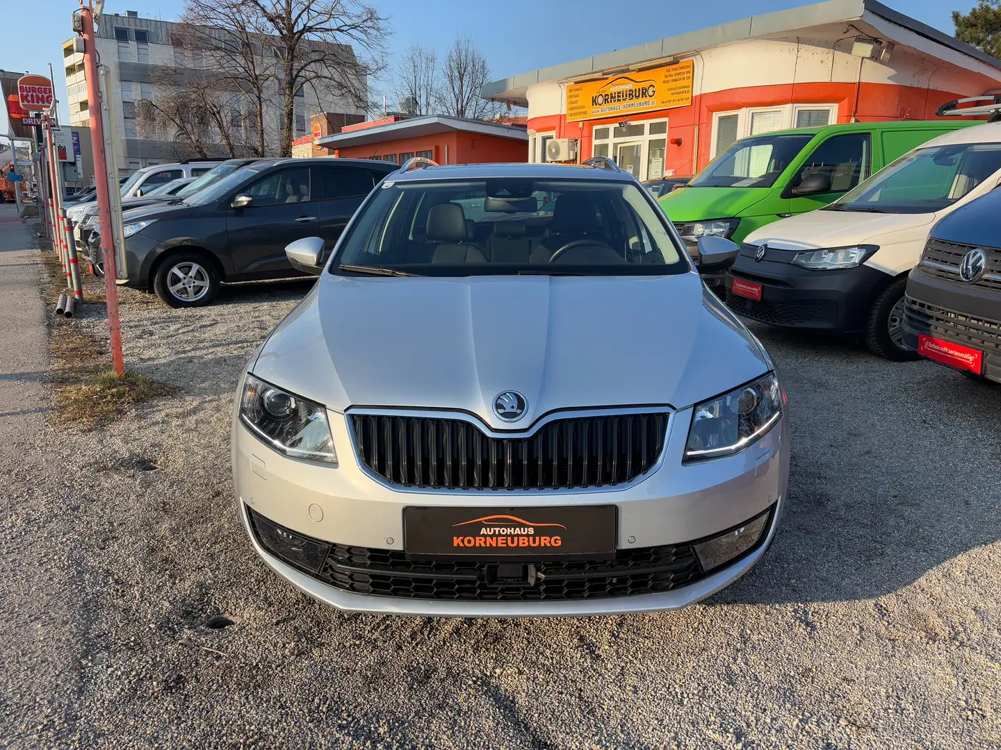 Skoda Octavia **mit nur 30tkm**NAVI**LED**AHV**ALLRAD**PANORAMA* Grau - 2