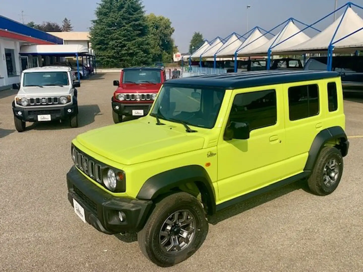 Suzuki Jimny 1,5 AT 4 PORTE Allgrip GLX model year '25 Verde - 2