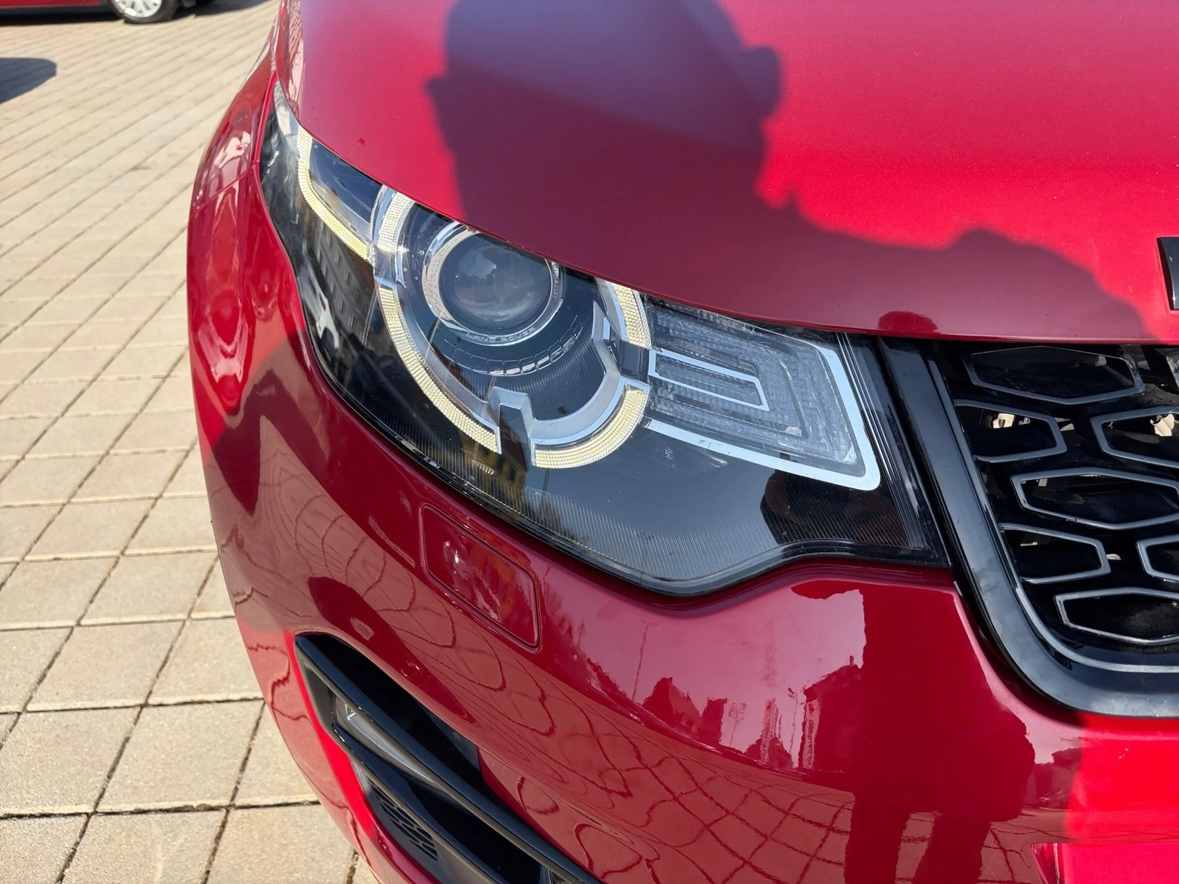 Land Rover Discovery Sport 2.0 TD4 HSE — photo 7