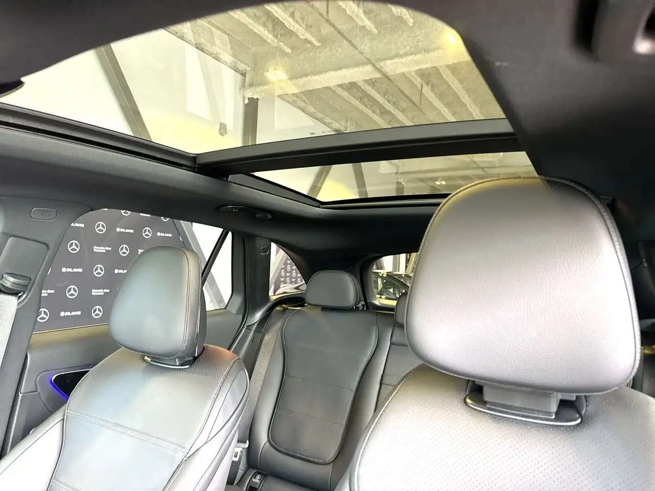 Mercedes-Benz GLC снимка Mercedes-Benz GLC