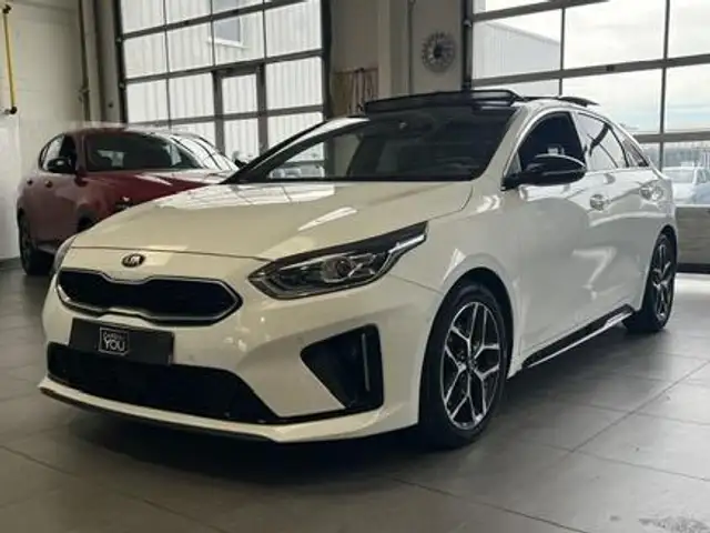 Kia ProCeed / pro_cee'd GT Line & Toit ouvrant