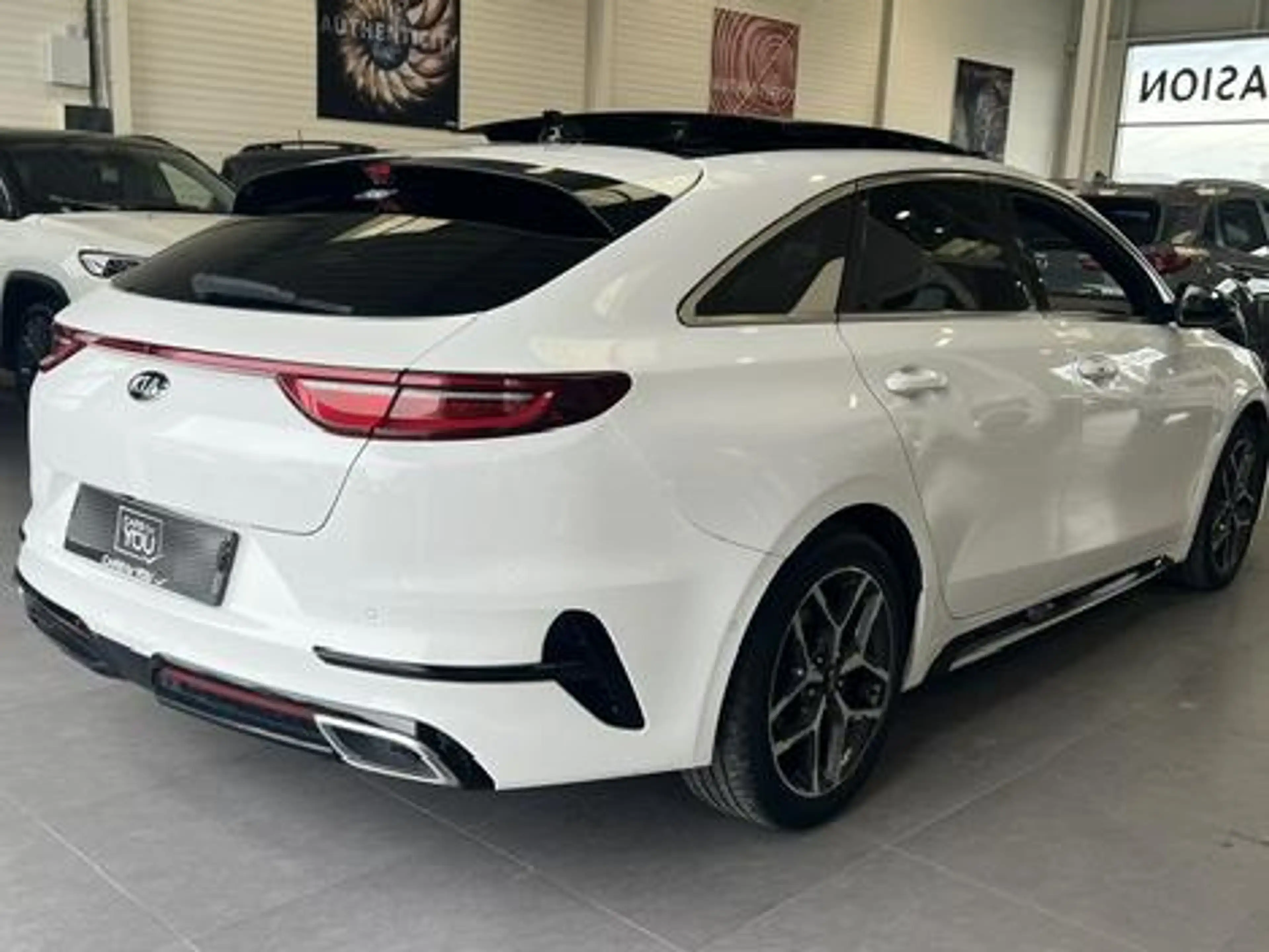 Kia ProCeed / pro_cee'd GT Line & Toit ouvrant — photo 4