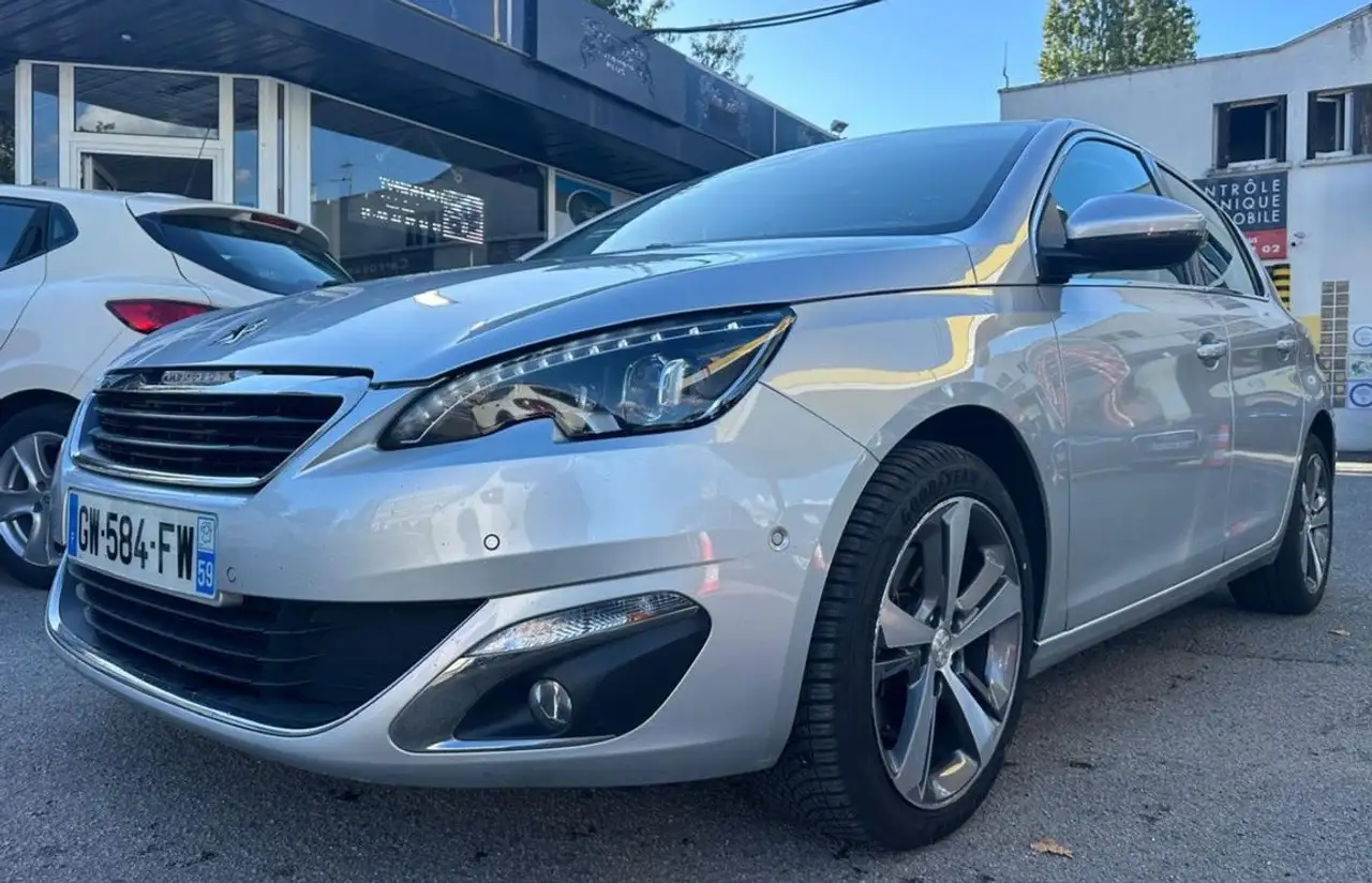 Peugeot 308 308
